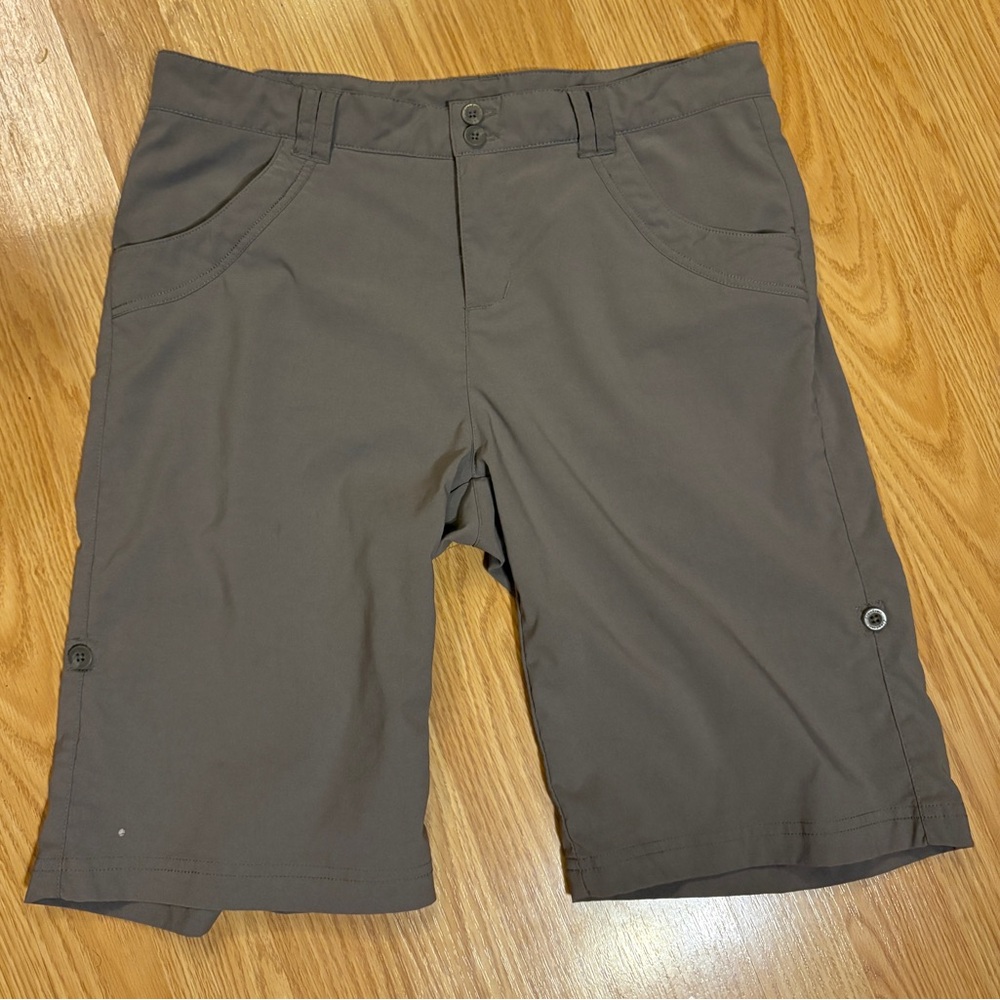 Cloudveil lightweight brown hiking shorts - size medium